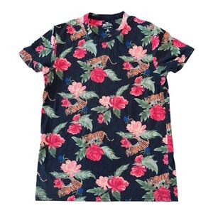 Hollister Floral Tiger T‎ shirt size small